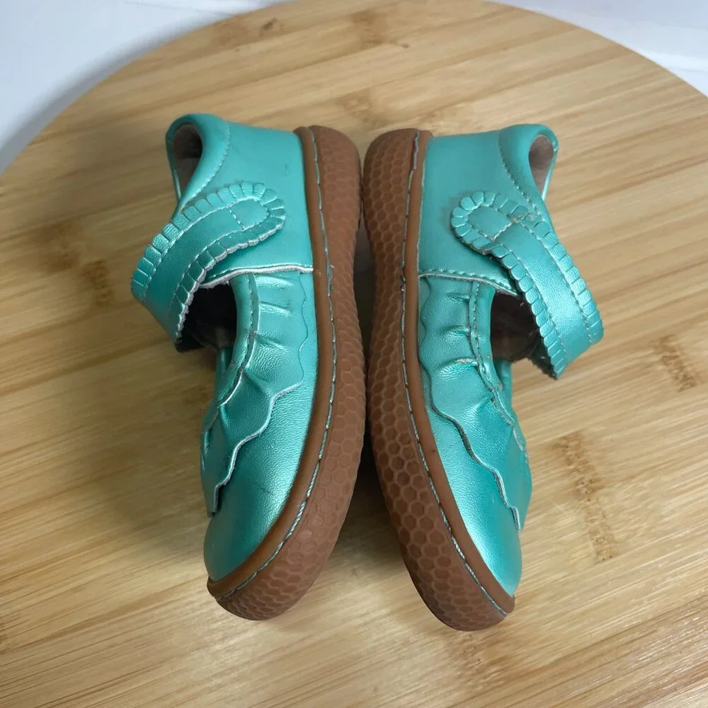 Livie & Luca Girls 6 Metallic Blue Ruche Leather Mary Jane Shoes Flats